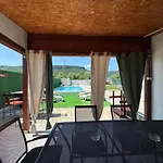 Emma Casa de Férias *