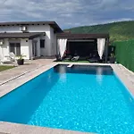 Emma Casa de Férias Bihać