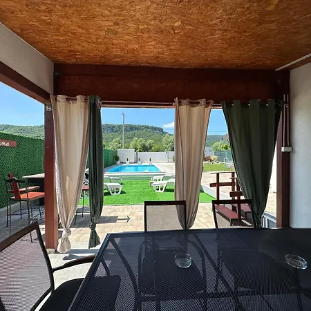 Emma Hébergement de vacances *